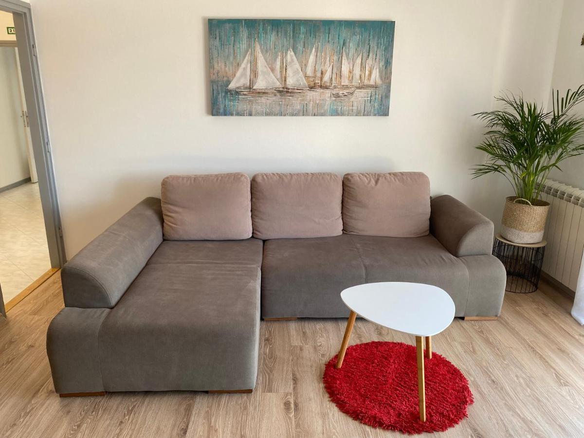 Apartman Betty Шибеник Экстерьер фото